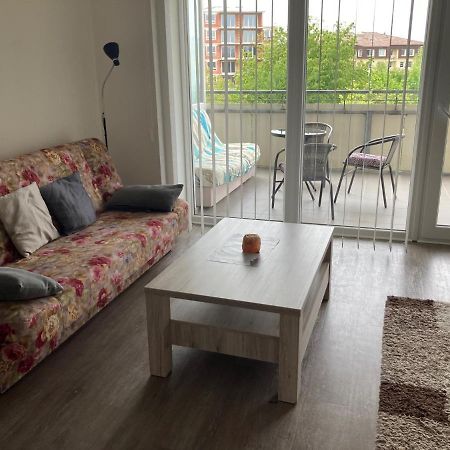 Appartement Apartman Edita - Byt S Terasou A Parkovacim Stanim, Topolova, Olomouc Extérieur photo